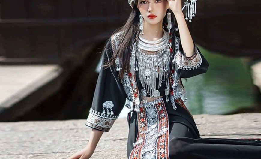 The Miao Traditional Costumes For kids