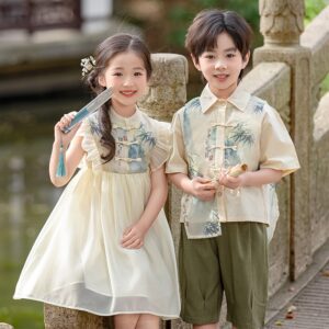 The Allure of Twins Hanfu for kids: A Fusion of Traditional and Twin Delight-3