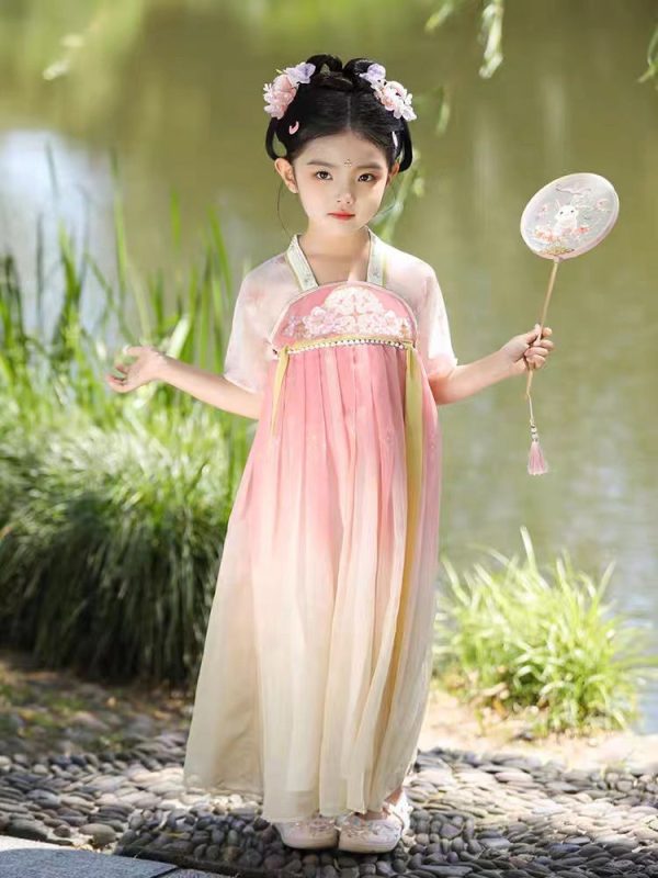 Kids' Hanfu from China A Traditional Design Small Dress Retro Embroidered Flowing Long Dress Spring - Image 6